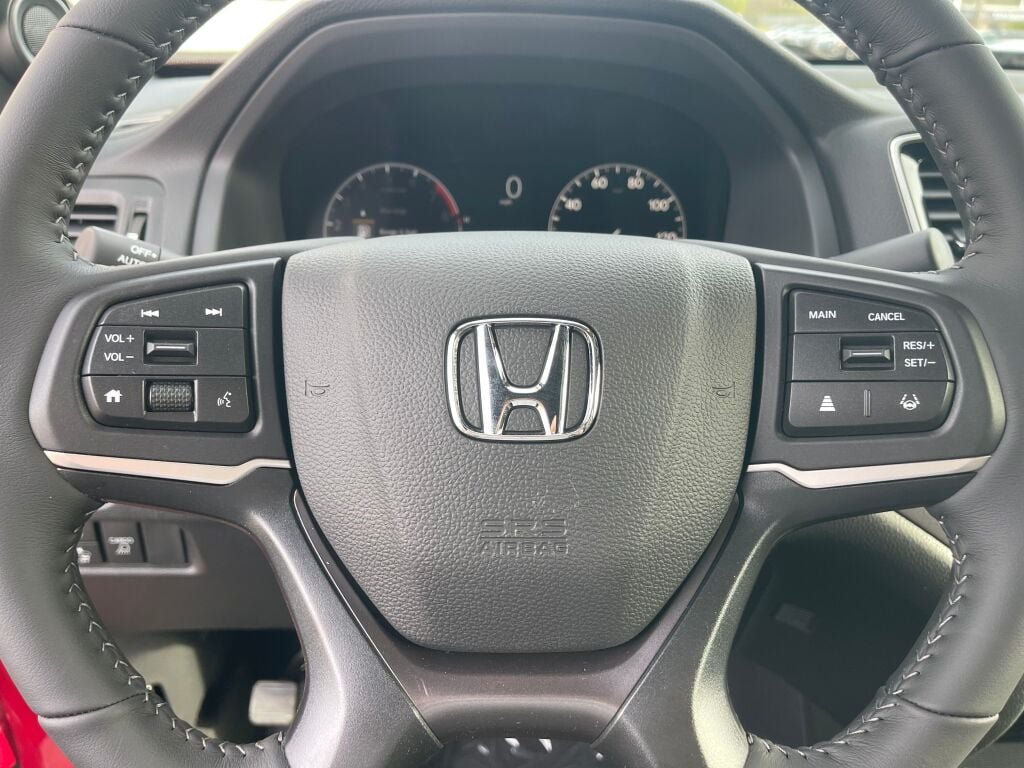 New 2026 Radiant Red Metallic II Honda RTL image 15