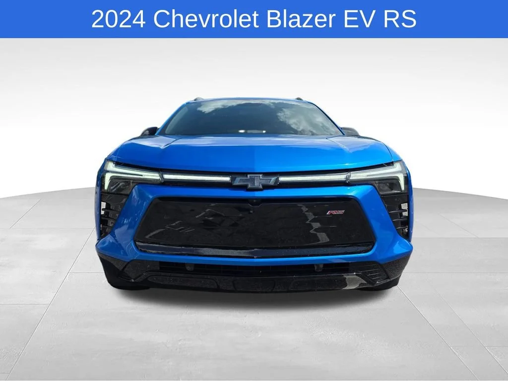 Used 2024 Riptide Blue Metallic Chevrolet RS image 9