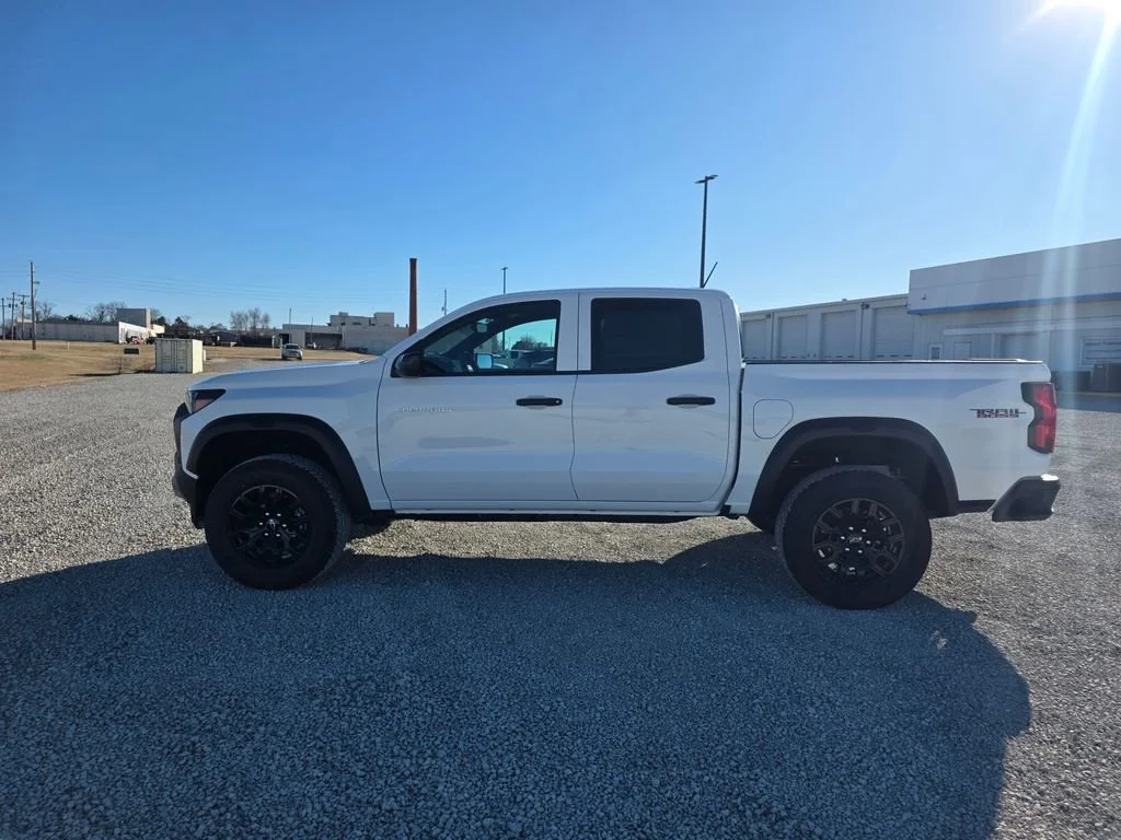 New 2026 Summit White Chevrolet Trail Boss image 6