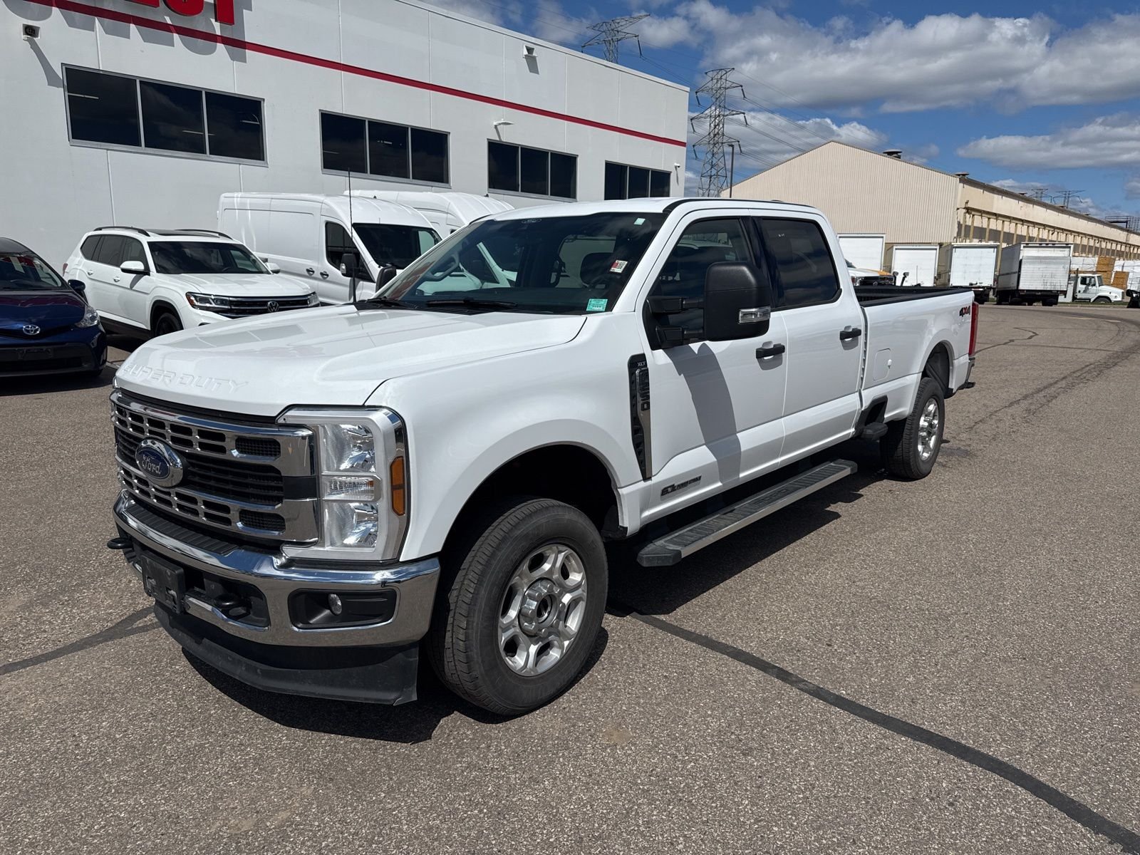 2025 Ford F-250 XLT 4x4 Crew Cab 8' Box's photo