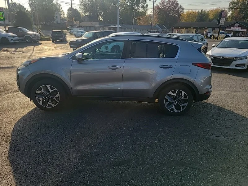 Used 2020 Gray Kia EX image 3