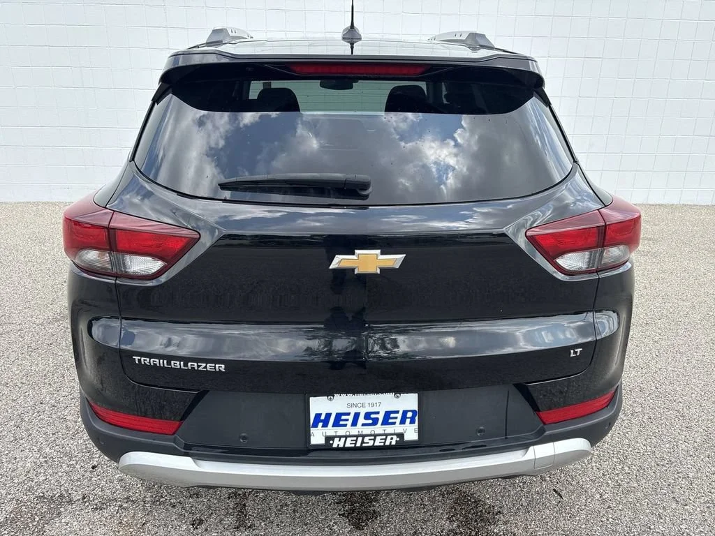 Certified Used 2024 Mosaic Black Metallic Chevrolet LT image 12