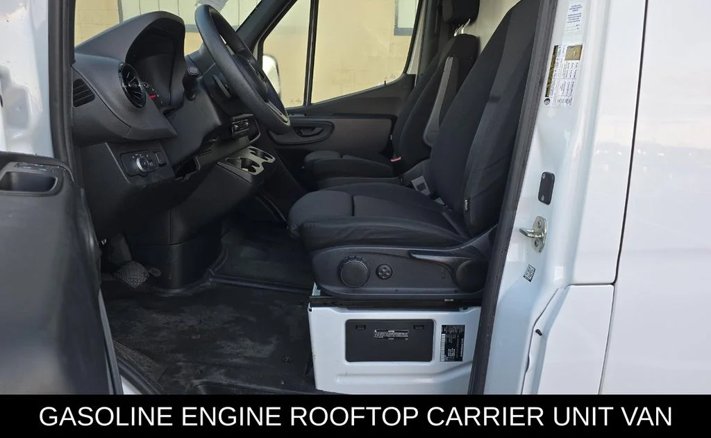 Used 2023  Mercedes-Benz Cargo Van 144 in. WB image 11