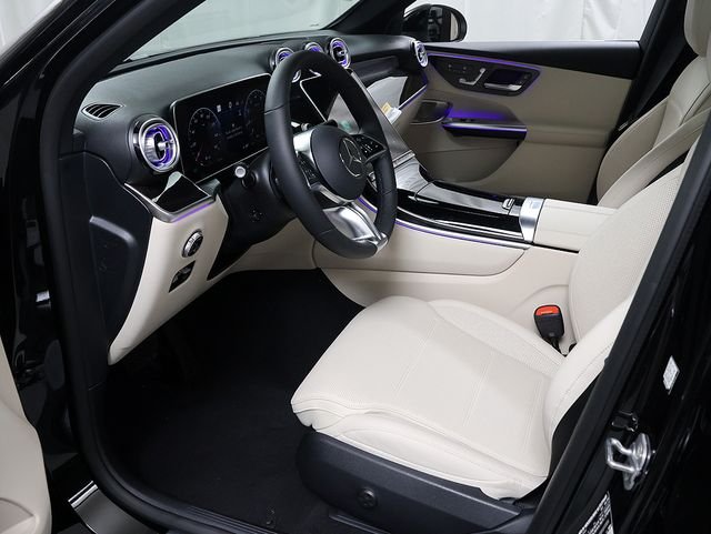 New 2027 Obsidian Black Metallic Mercedes-Benz GLC 300 image 11