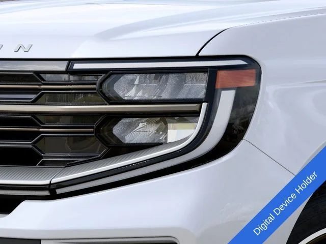 New 2027 Star White Metallic Tri-Coat Ford MAX King Ranch® image 21