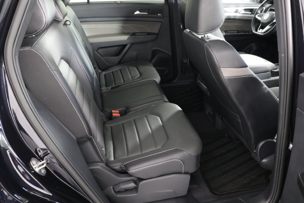 Used 2021 Black Volkswagen 3.6L V6 SEL Premium R-Line image 22