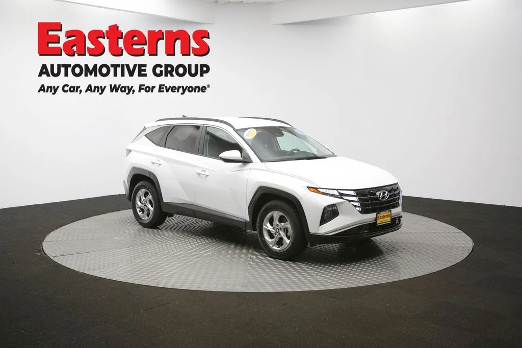Used 2024 White Hyundai SEL image 47
