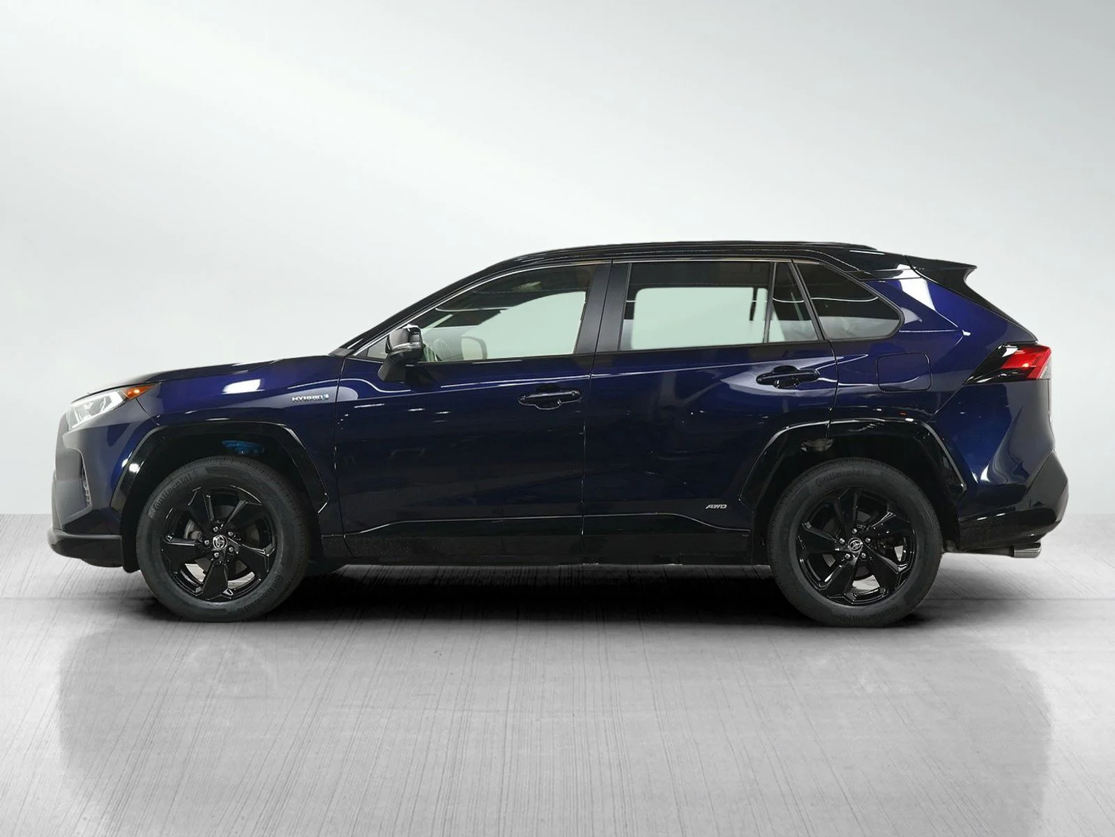Used 2020 Toyota RAV4 XSE with VIN JTMEWRFV4LJ036218 for sale in Bloomington, Minnesota