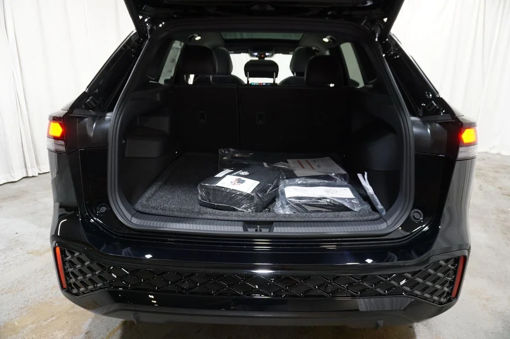 New 2026 Black Volkswagen 2.0T SE R-Line Black image 27