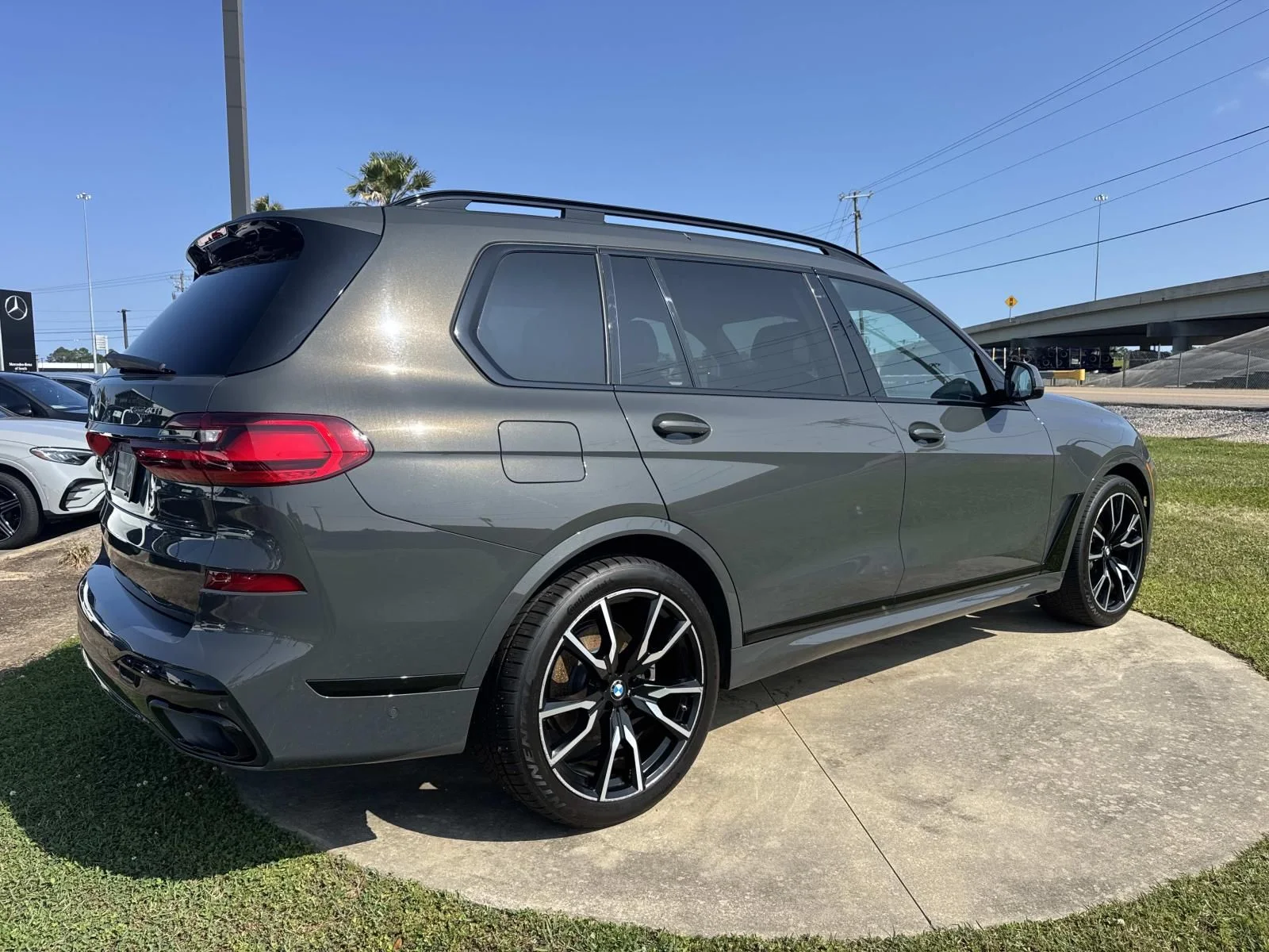 2022 BMW X7 40i - Photo 5