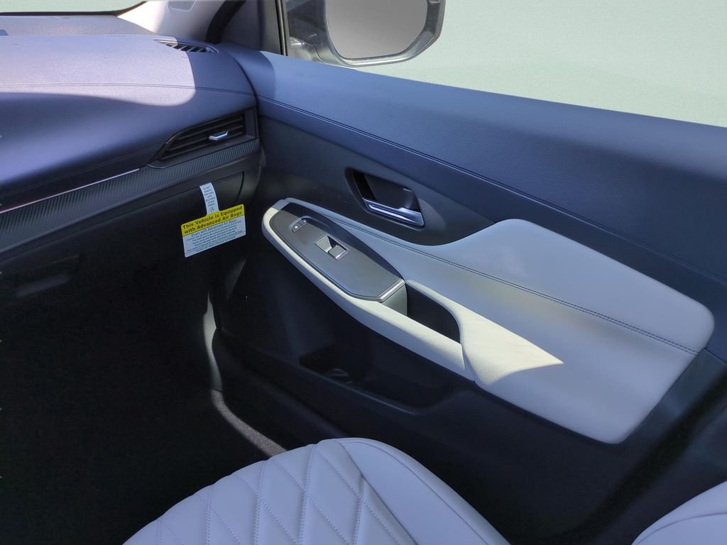 New 2026 Aspen White TriCoat Nissan SL image 23