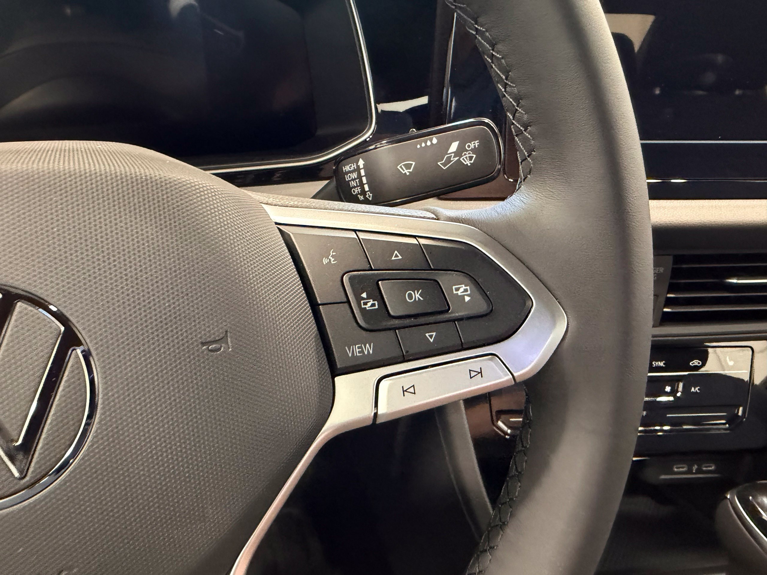 2026 Volkswagen Jetta Sport - Photo 37