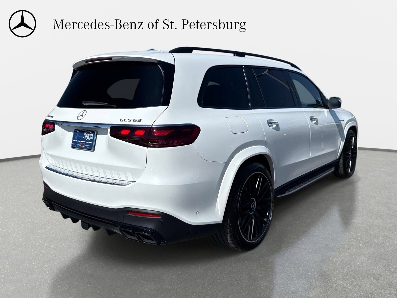 New 2026 Moonlight White Mercedes-Benz AMG®  63 4MATIC+ SUV image 5