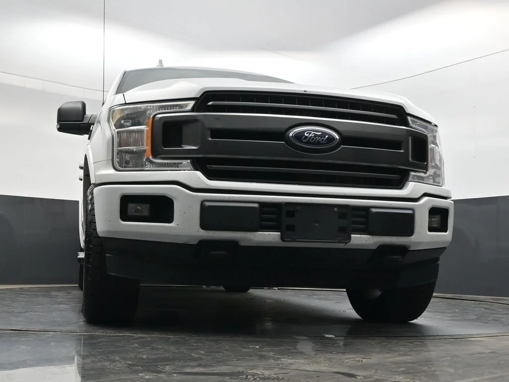 Used 2018 White Ford XLT image 26