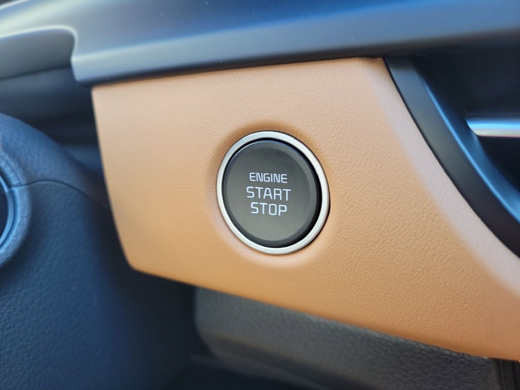 New 2026 Fusion Black Kia EX image 32