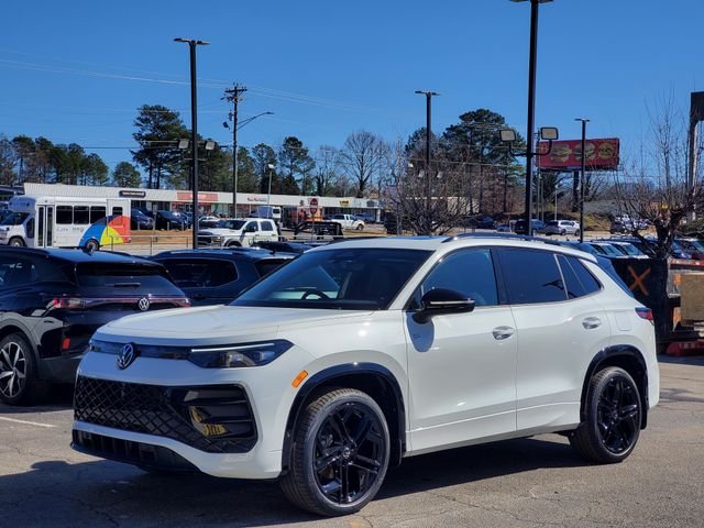 New 2026 White Volkswagen 2.0T SE R-Line Black image 31
