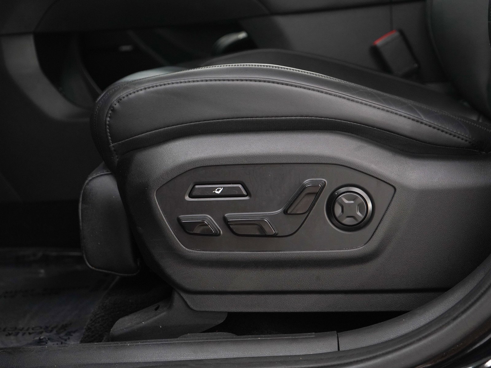 2025 Hyundai Santa Fe Calligraphy - Photo 24