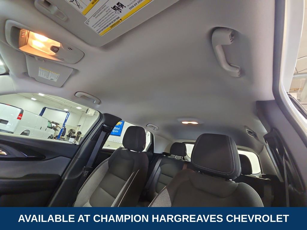 2023 Chevrolet TrailBlazer LS - Photo 25