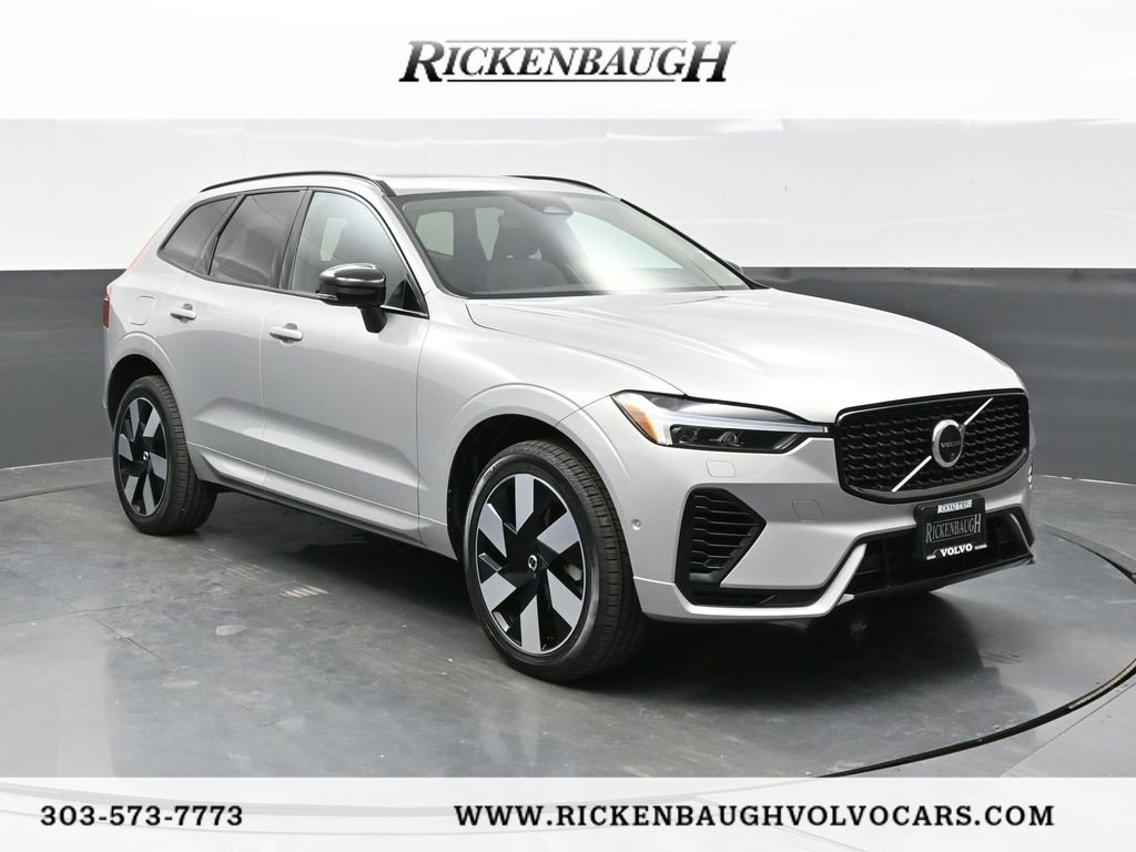 2024 Volvo XC60 Plus