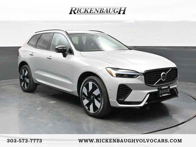 2024 Volvo XC60 Recharge Plug-In Hybrid T8 Plus Dark Theme