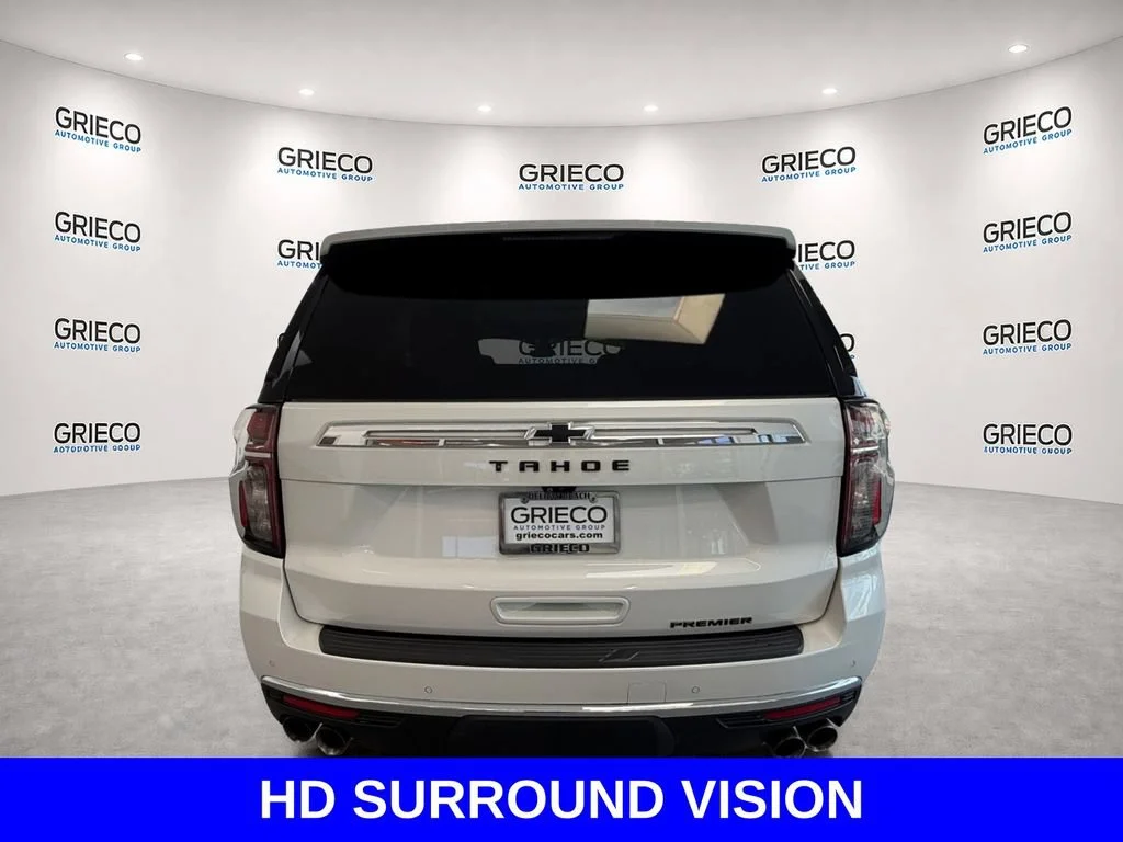 Used 2022 Iridescent Pearl Tricoat Chevrolet Premier image 6