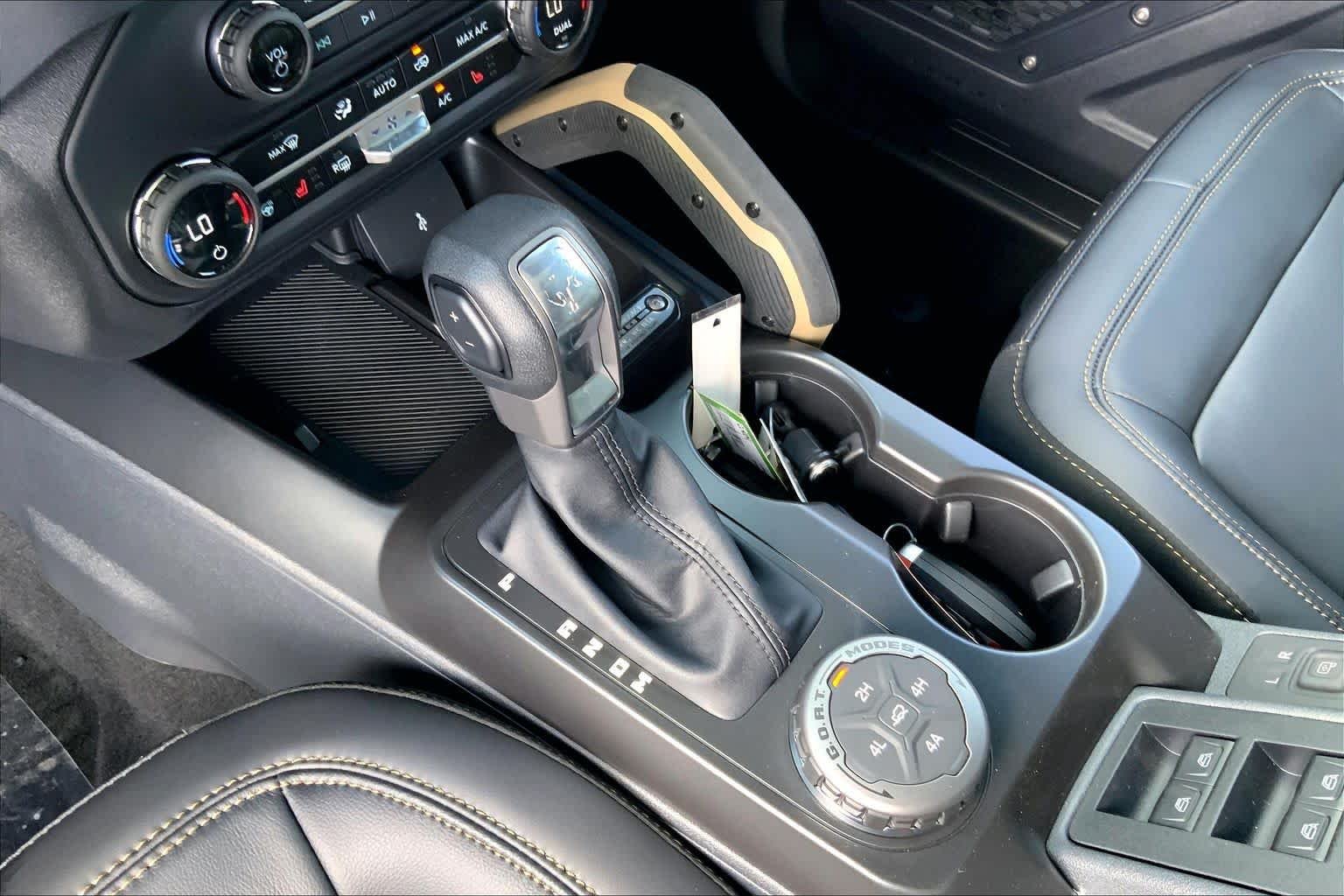 New 2026 Velocity Blue Metallic Ford Badlands® image 5