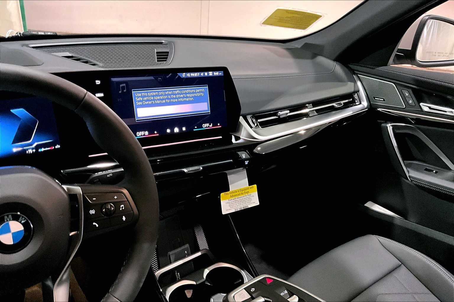 2026 BMW X2 28i - Photo 8