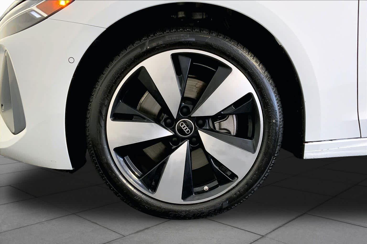 Used 2025 Glacier White Metallic Audi Premium Plus image 11