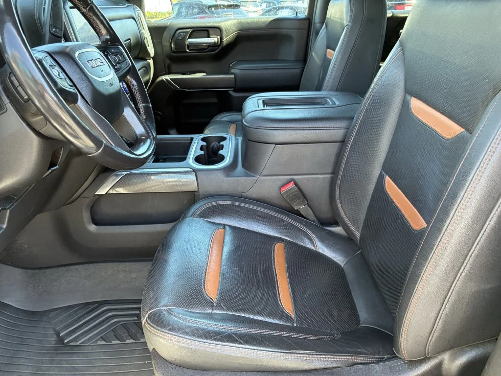 Used 2021 SUMMIT WHITE GMC AT4 image 16