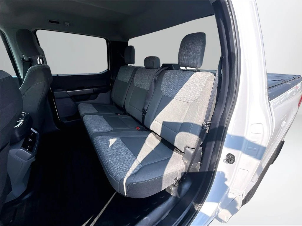 Used 2023 White Ford XLT image 28