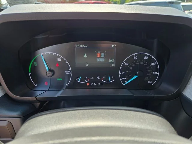 Used 2024 Blue Ford XLT image 32