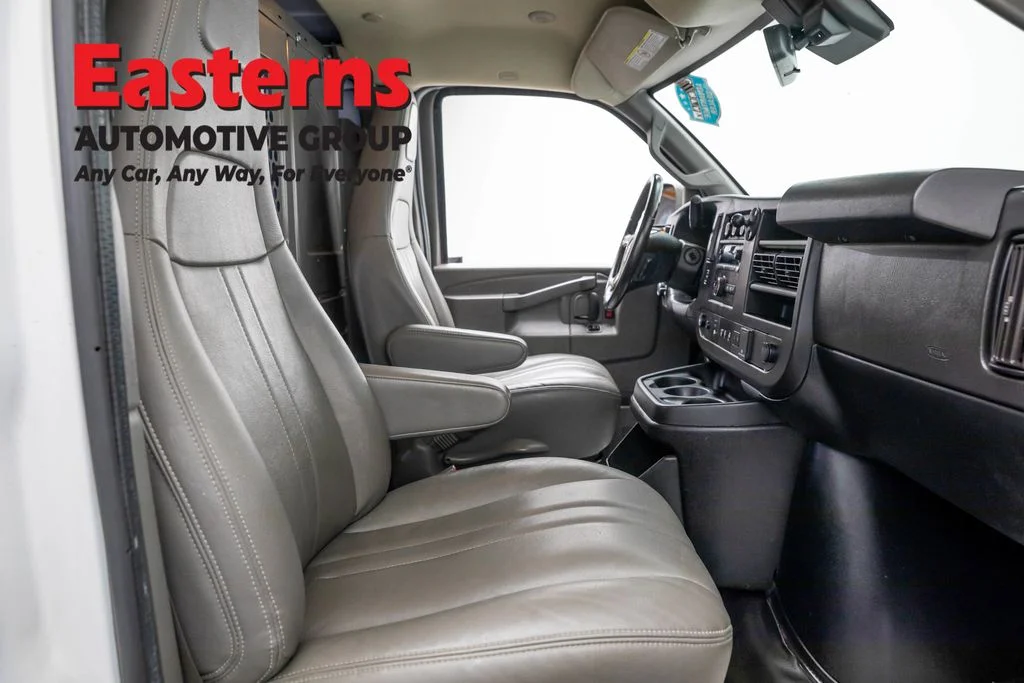 Used 2019 White Chevrolet Work Van image 21