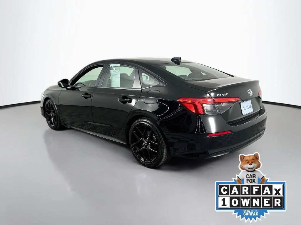 Used 2024  Honda Sport image 6