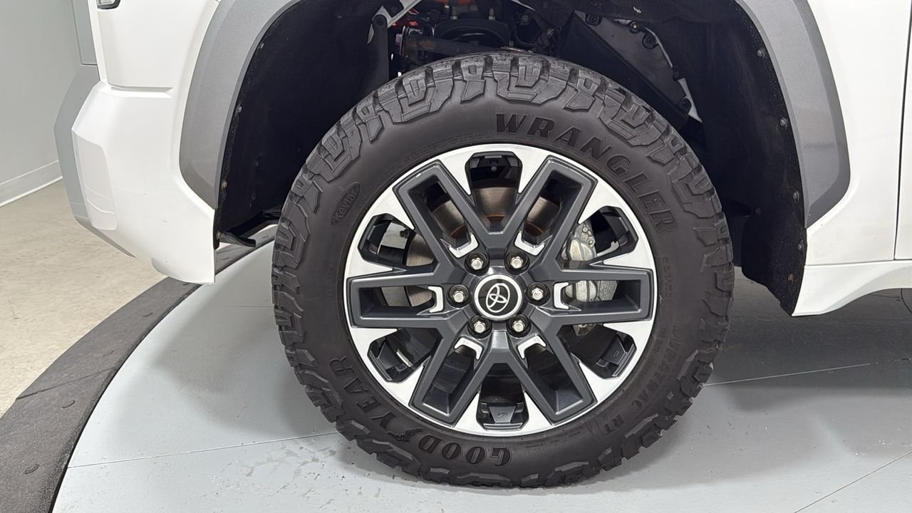 2023 Toyota Tundra Limited - Photo 24