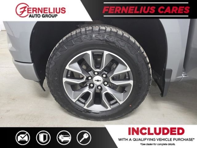 Used 2023 Gray Chevrolet RST image 15