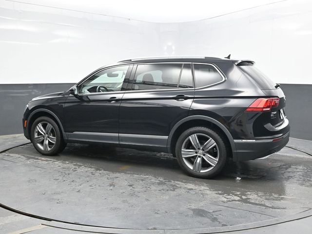 Used 2021 Black Volkswagen 2.0T SE image 4