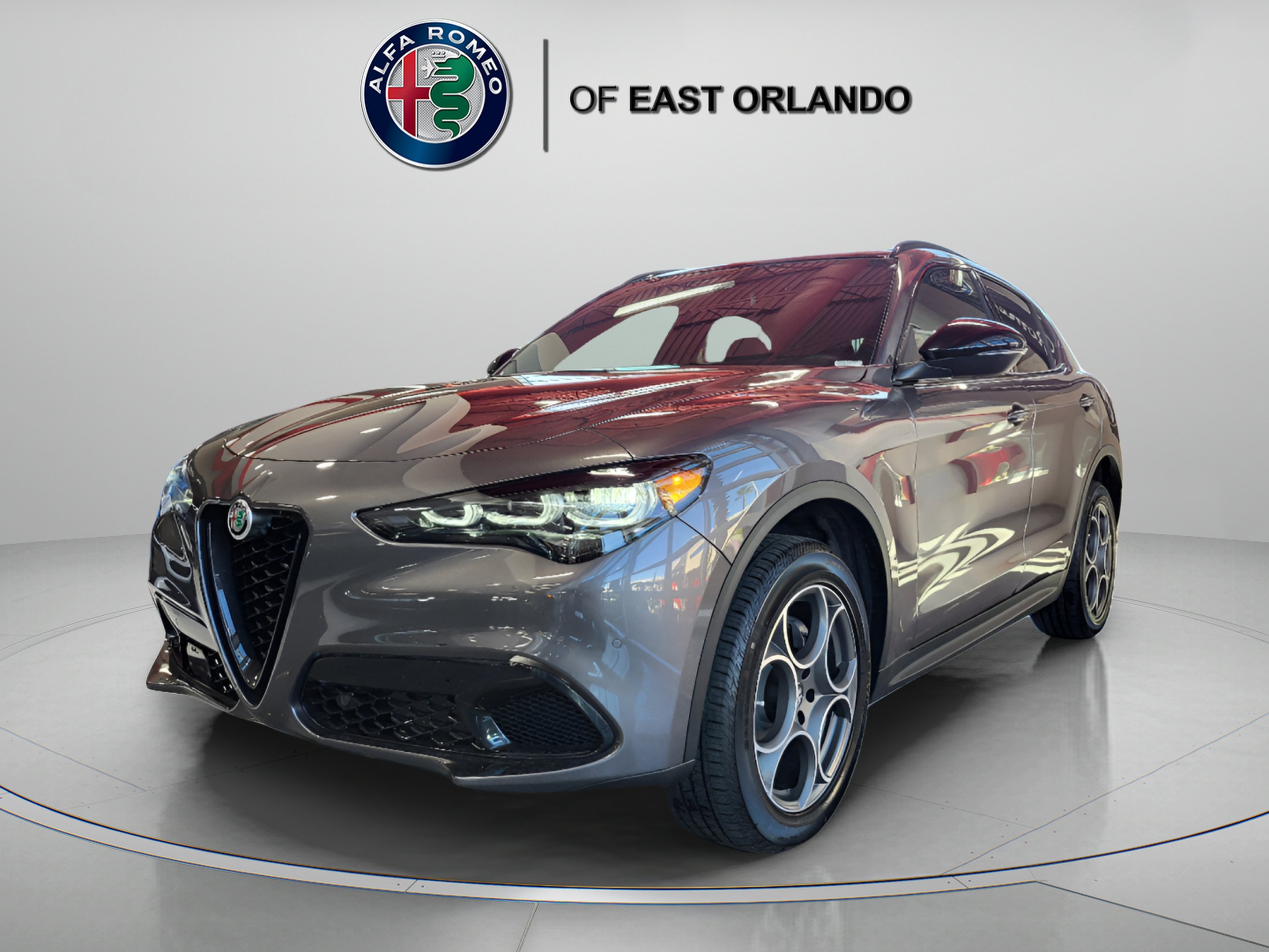 New 2025 Vesuvio Gray Metallic Alfa Romeo SPRINT image 4