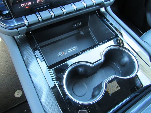 2026 GMC Yukon XL AT4 - Photo 23