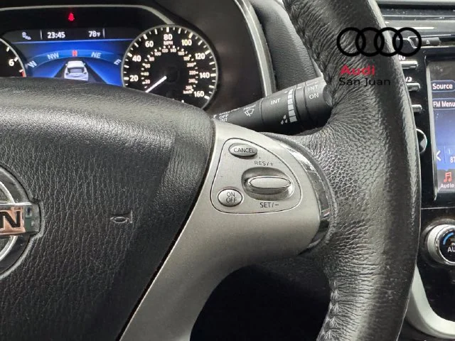Used 2015 Gray Nissan SL image 23