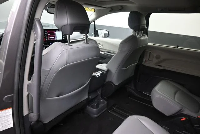 Used 2022 Gray Toyota XLE image 14
