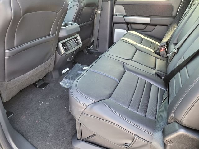 New 2025 Star White Metallic Tri-Coat Ford F-250® Platinum® image 33