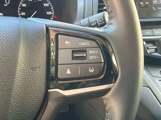 2025 Honda Odyssey EX-L - Photo 34