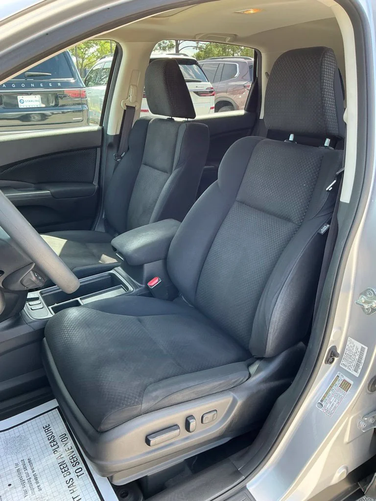 Used 2015 Silver Honda EX image 26