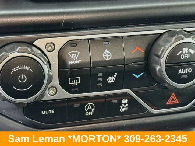 Used 2022 White Jeep Unlimited High Tide image 20