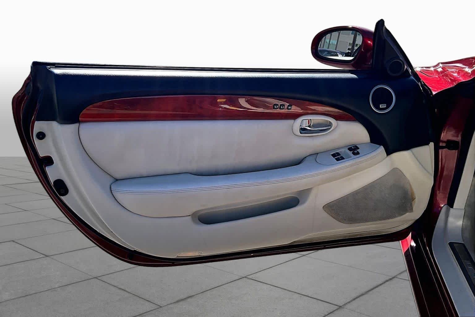 Used 2006 Matador Red Mica Lexus  image 18