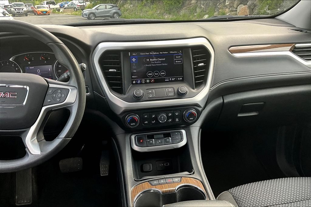 Used 2023 Ultra Blue Metallic GMC SLE image 19