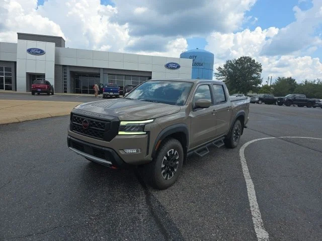 Used 2023 Brown Nissan PRO-4X image 7