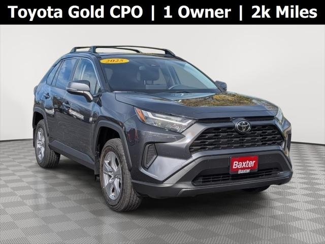 2025 Toyota RAV4 Hybrid 