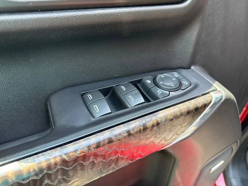 Used 2021 Red GMC Denali image 14