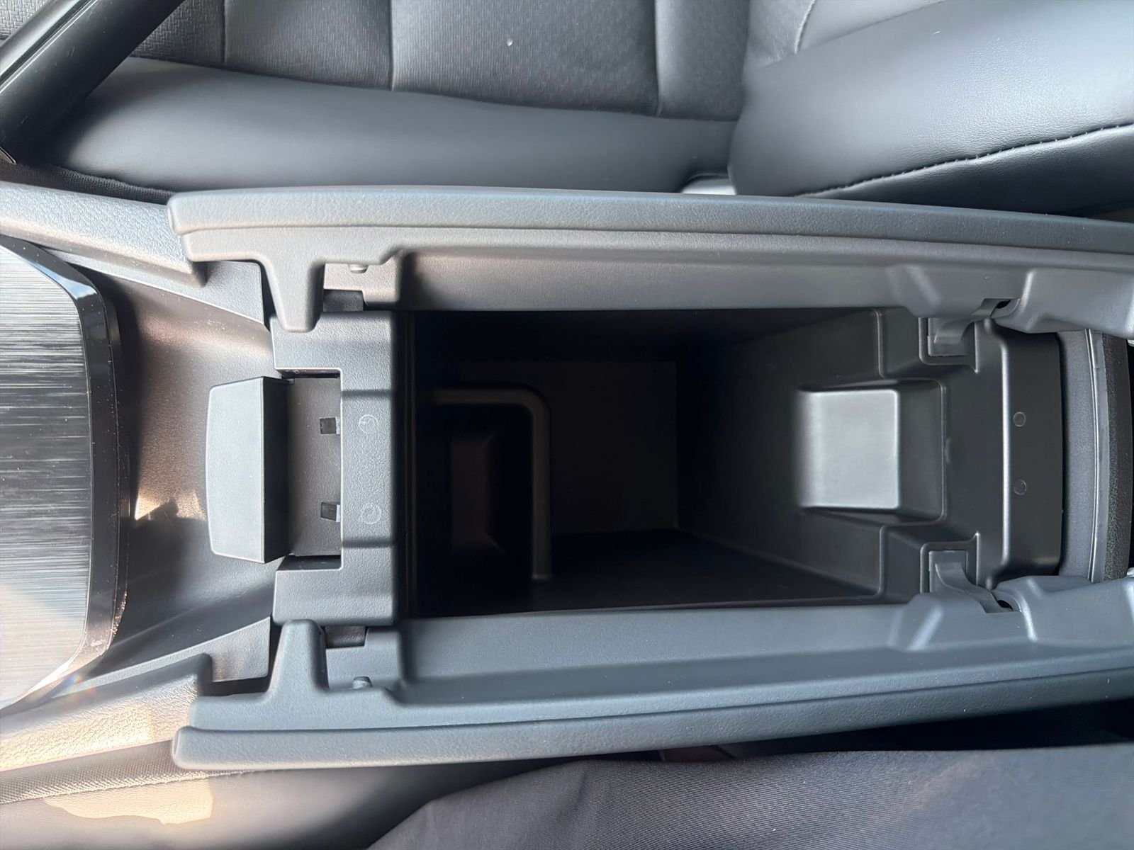 New 2026 Nissan Rogue SV 4D Sport Utility